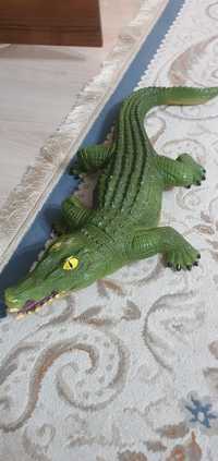 Игрушка крокодил