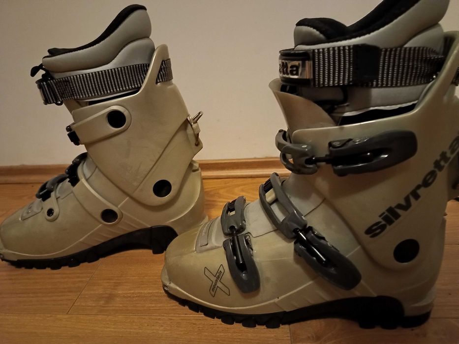 Clapari ski Silvretta, Nr 40/ schi