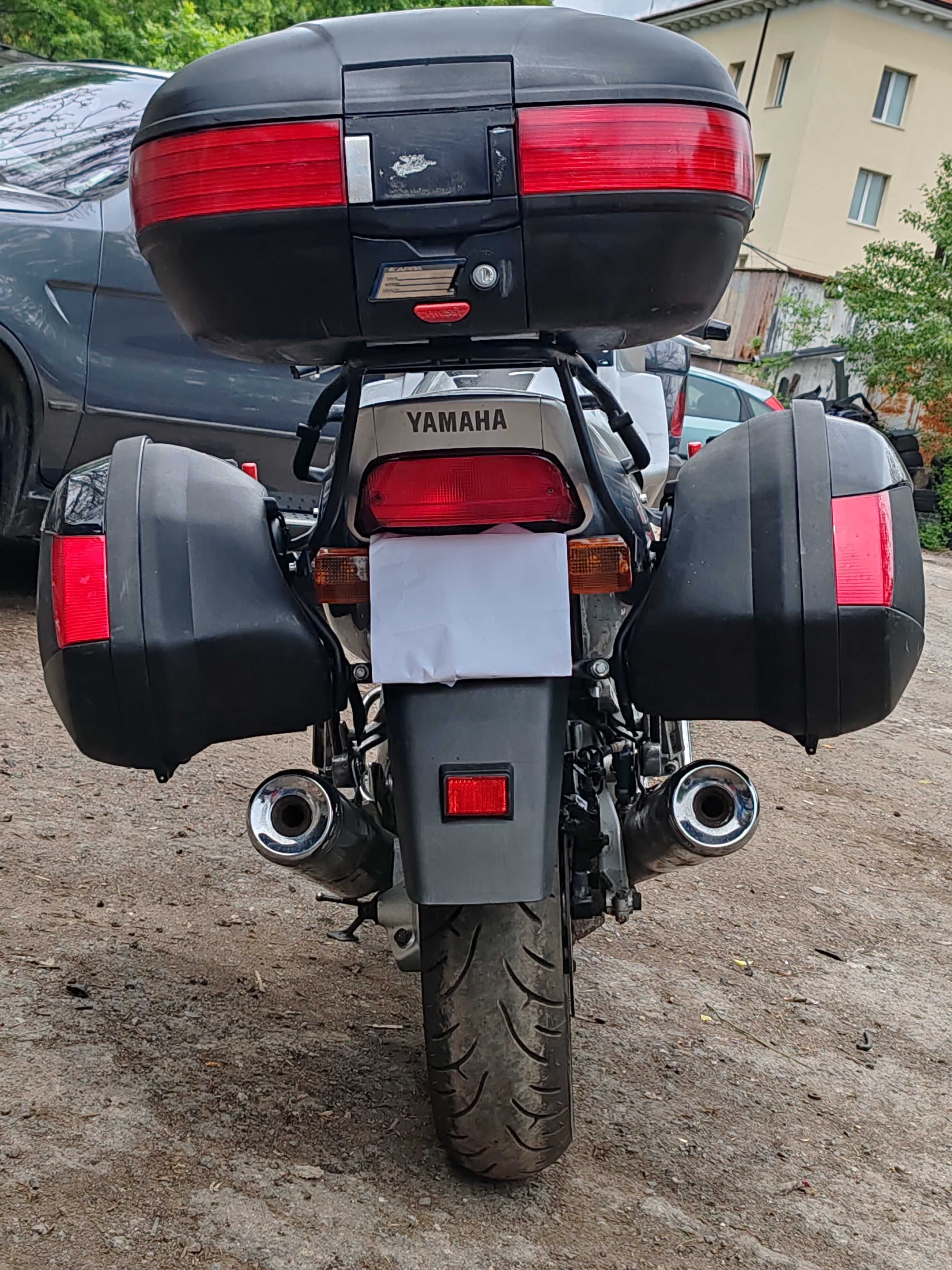 Yamaha XJ Diversion 900S