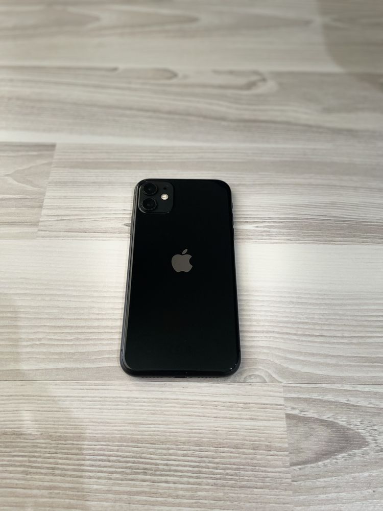 iPhone 11, 64 GB, black