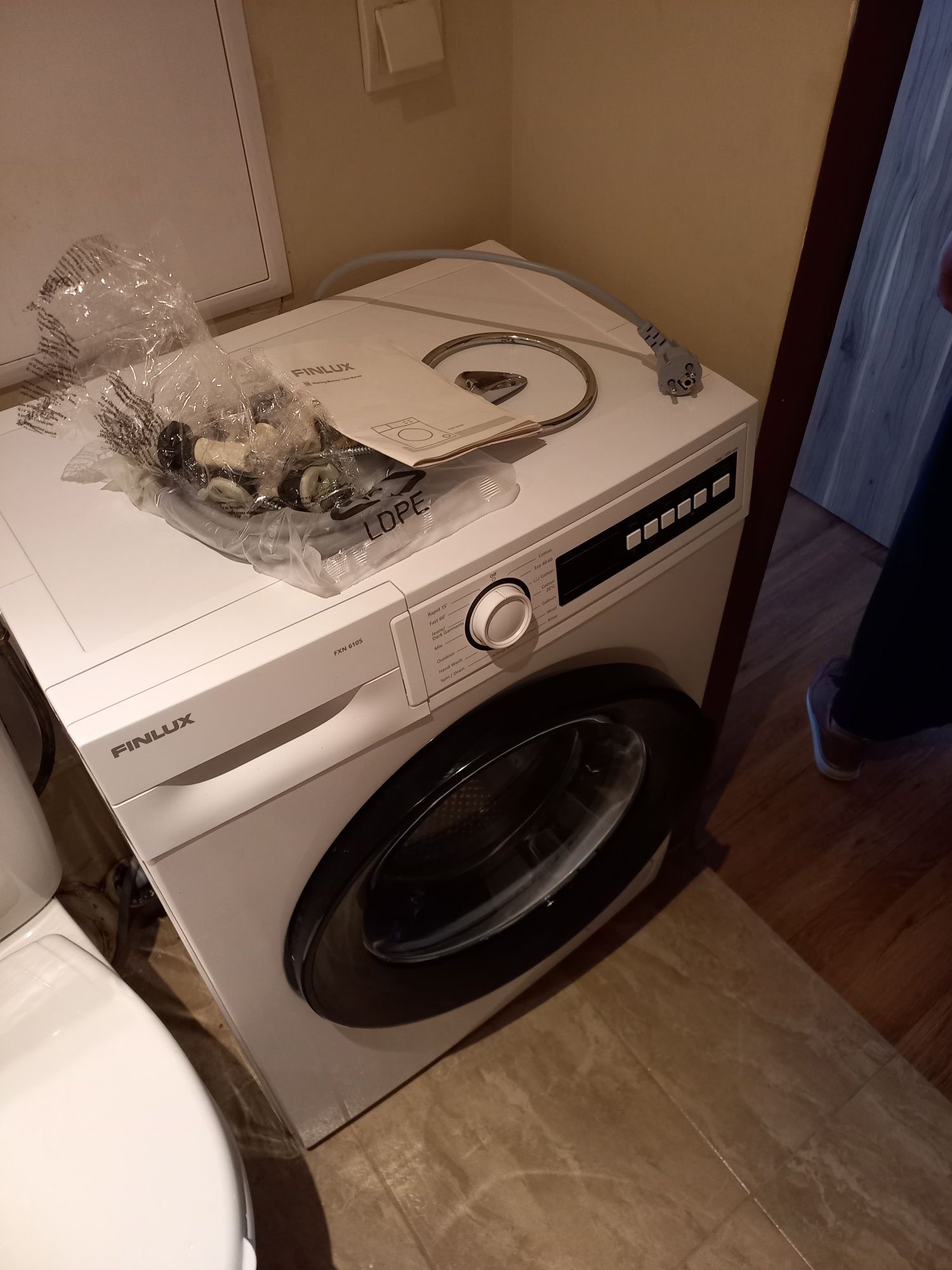 Пералня Finlux FXN 610X