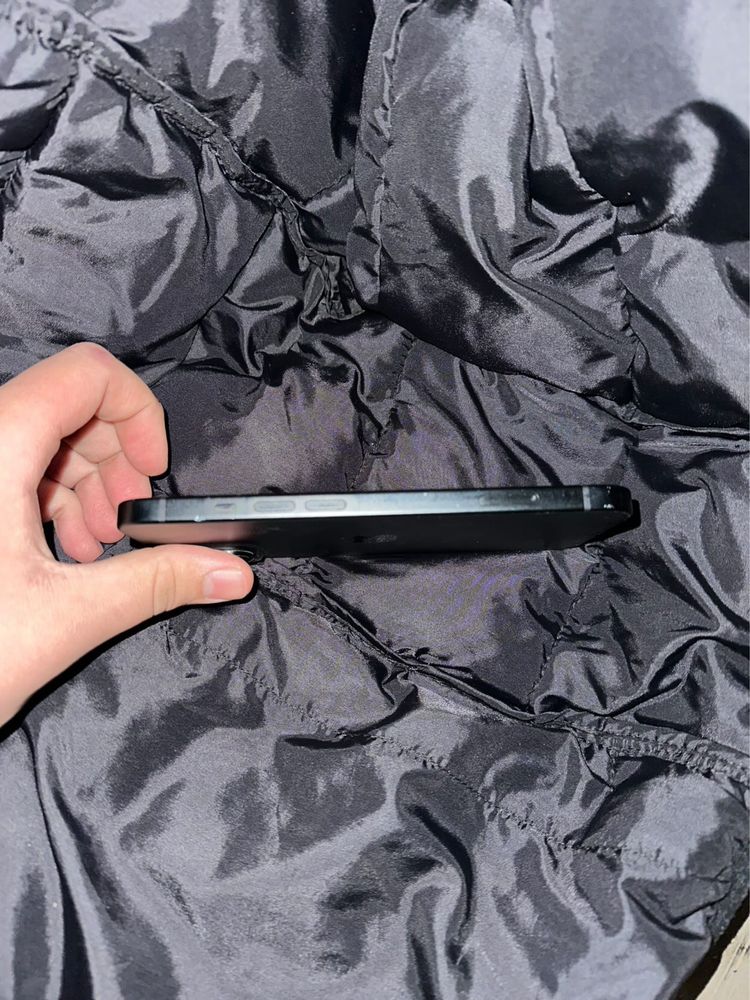 Iphone 15,256gb,84% капацитет