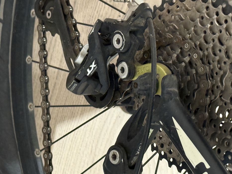 Bicicleta Enduro Downhill Cube in stare excelenta