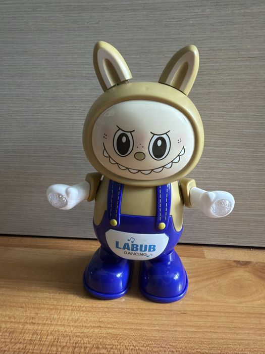 Dancing Labubu - Labubu cu Muzica, Lumini si Functie Inregistrare