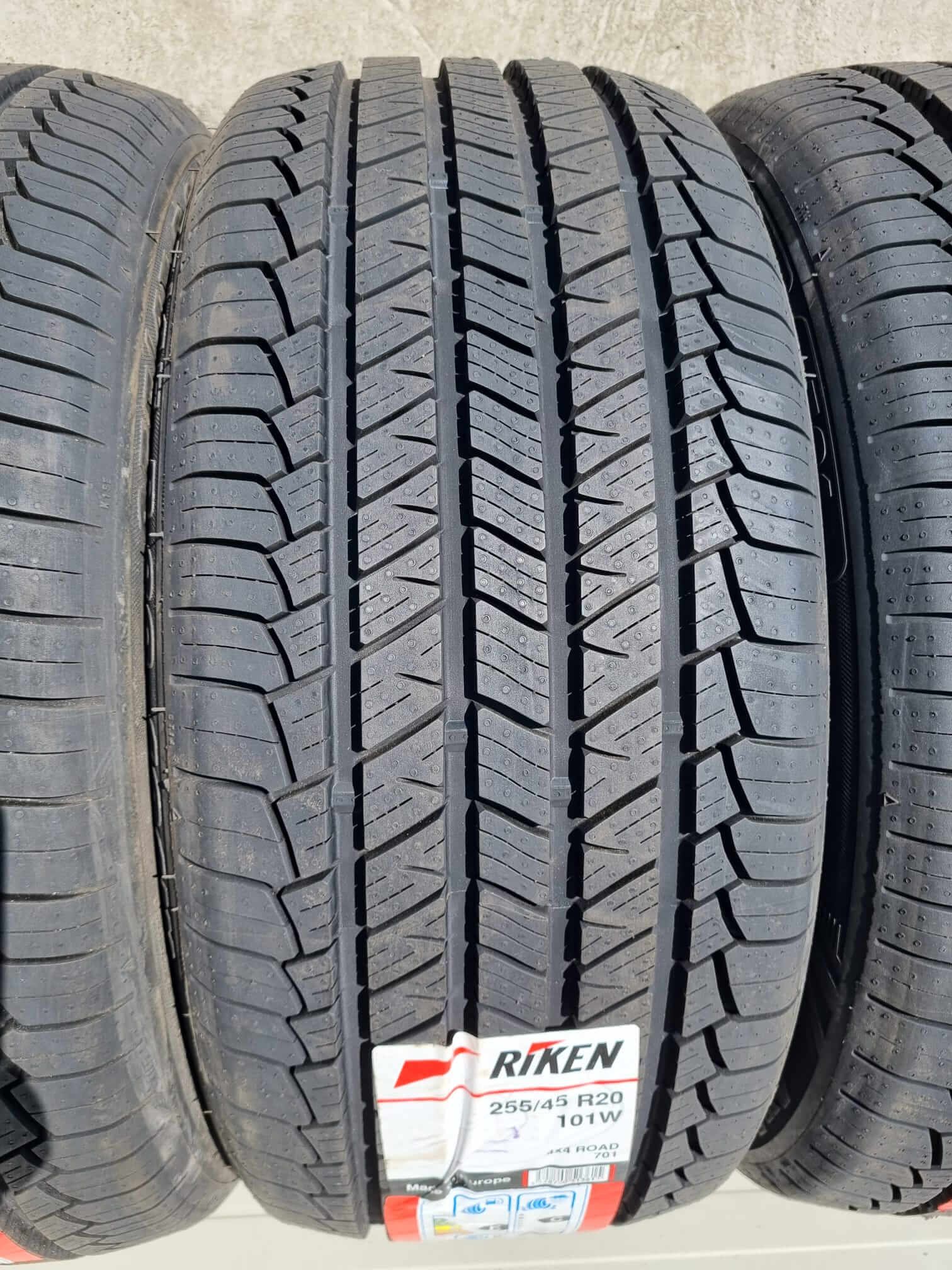 255/45 R20, 101W, RIKEN (by Michelin) 4x4 701, Anvelope de vara M+S