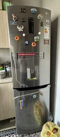 холодильник LG GC-F429SMQZ