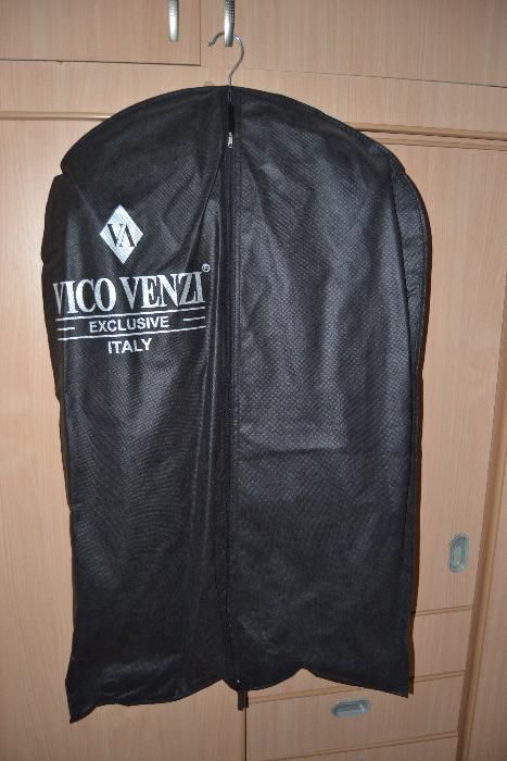 продам мужской костюм новый