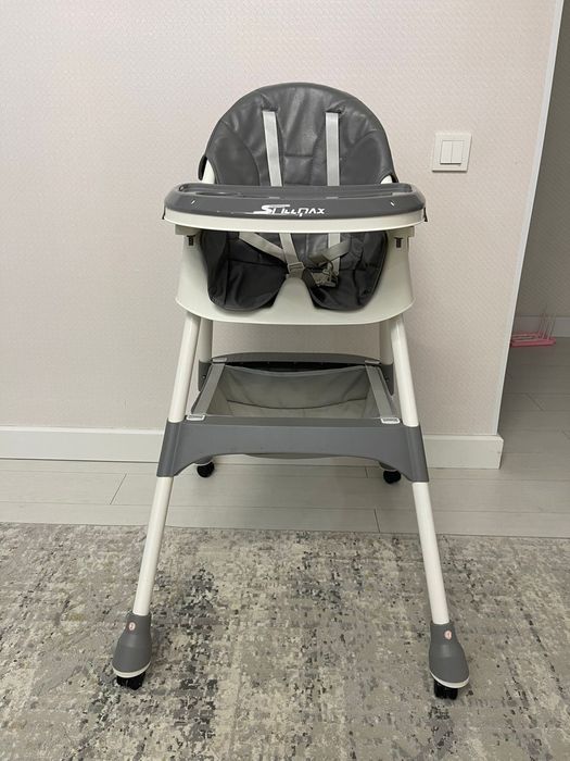 Стульчик для кормления для ребенка