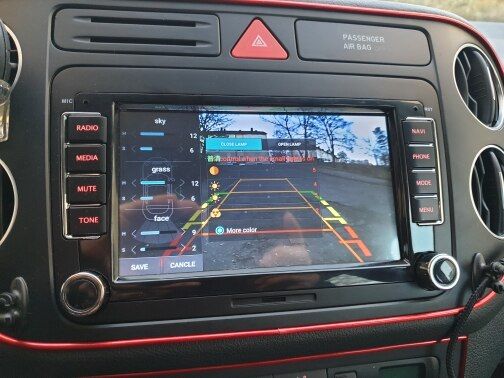 Navigatie Volkswagen Golf 5 Passat B6 camera marsarier inclusa 32 GB