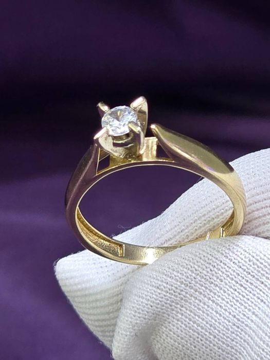 Золото 585  Кольцо