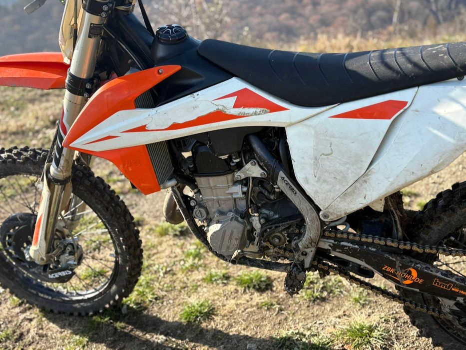 Ktm sxf 450 2019 si gasgas ec 250 2009  (No (husqvarna, ,honda,Yamaha)