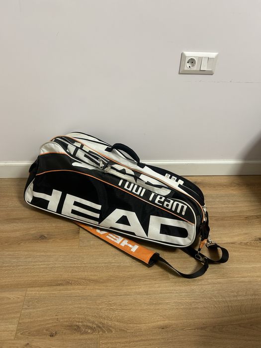 Продавам сак за тенис  и три ракети