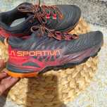 Дамски Обувки La Sportiva Akasha II Woman Carbon/Cherry