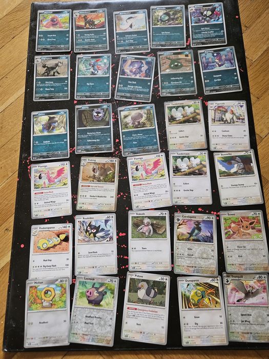 215 Pokemon cards