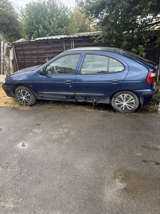 Renault megane 2001 / 1.6 benzina
