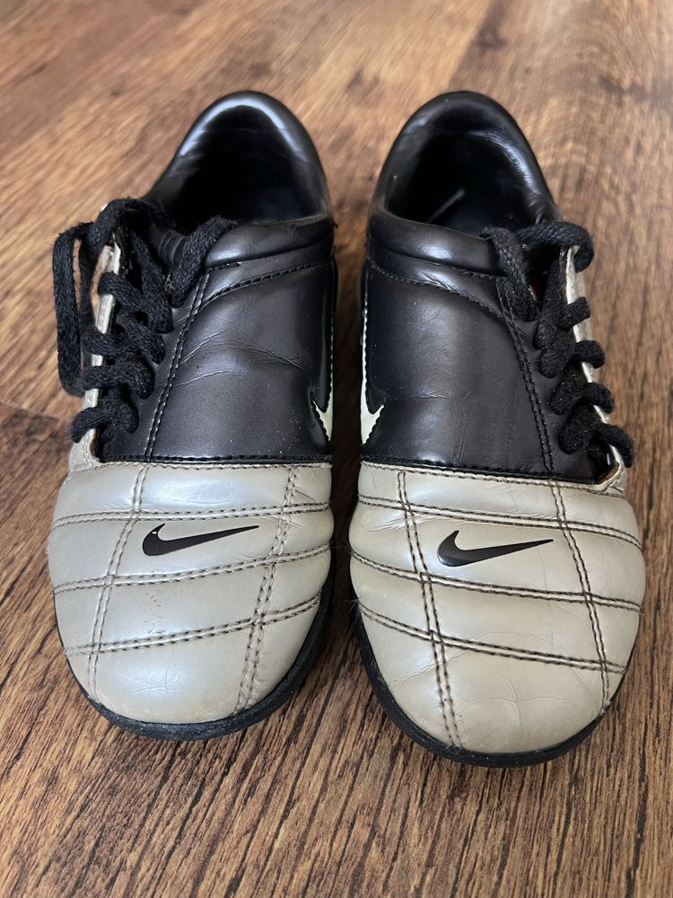 Nike Total 90 детски обувки 28,5