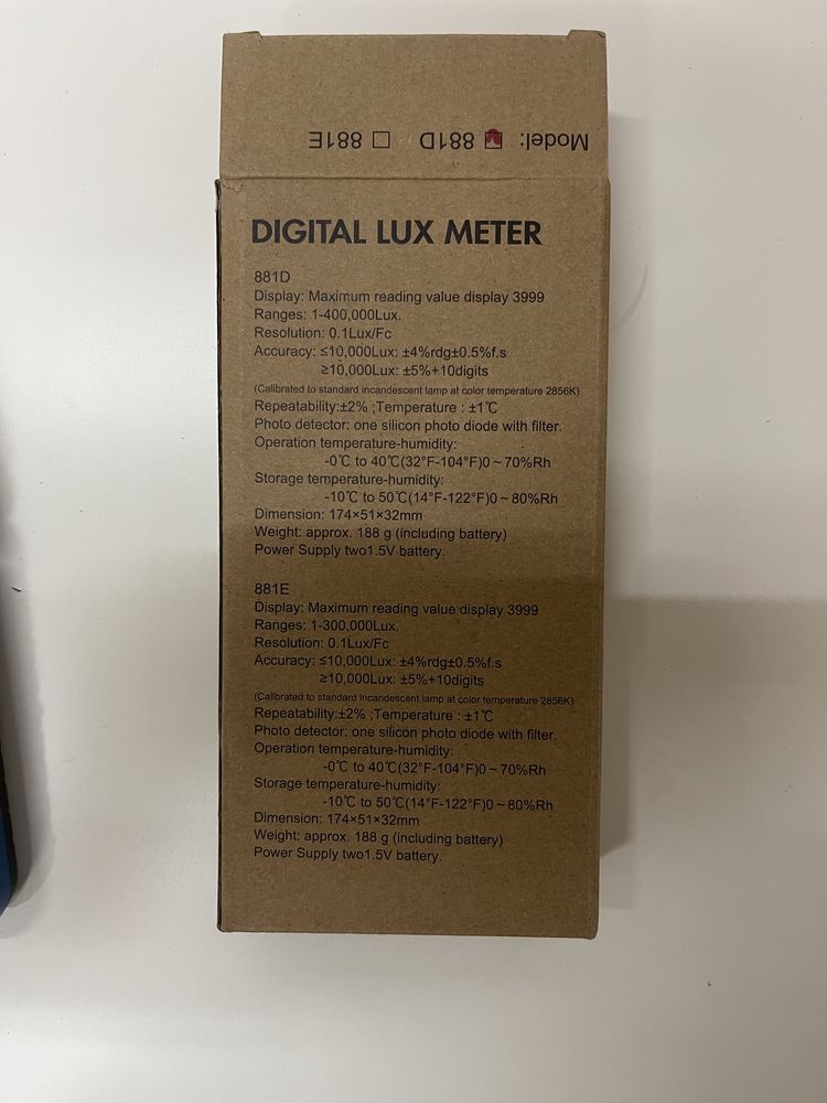 Digital lux meter