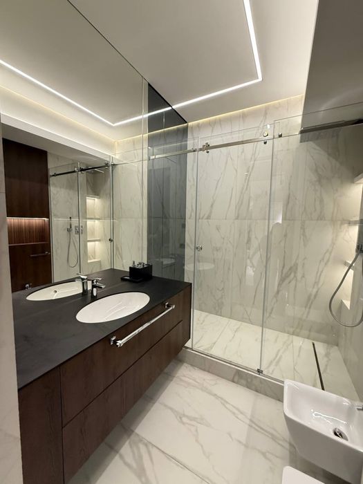 Продаётся КВАРТИРА 3/6/8 на 146м2Банковский дом Ор-р:посольство Японии