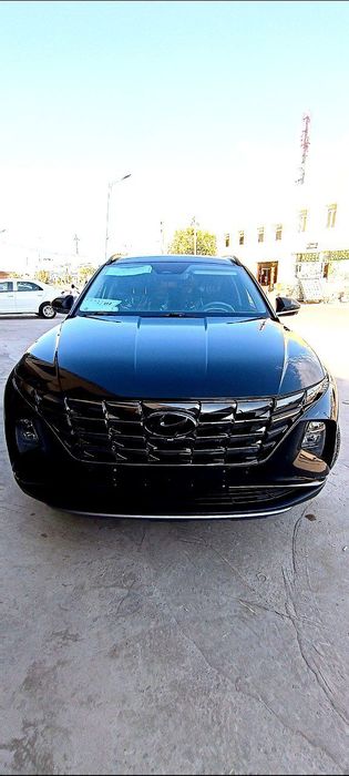 Hyundai Tucson 2.0 LONG 2023 нахт еки бартирга срочна сотилади