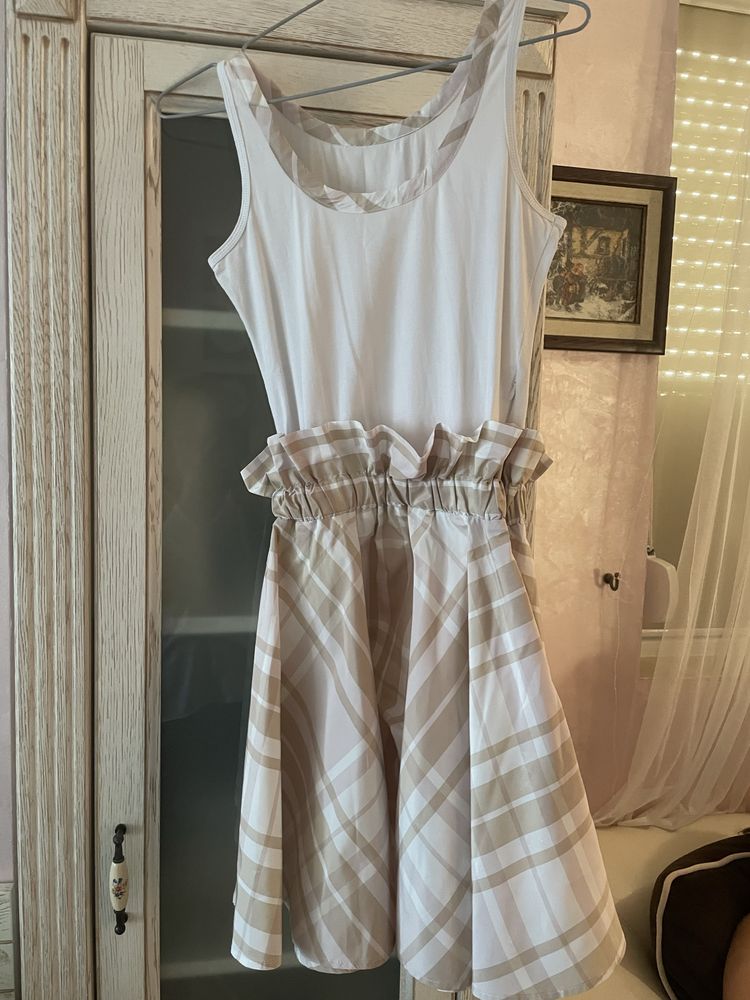 Burberry,страхотна рокля,XS/S