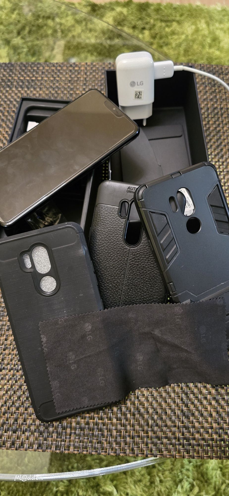 Телефон LG G7 ThinQ