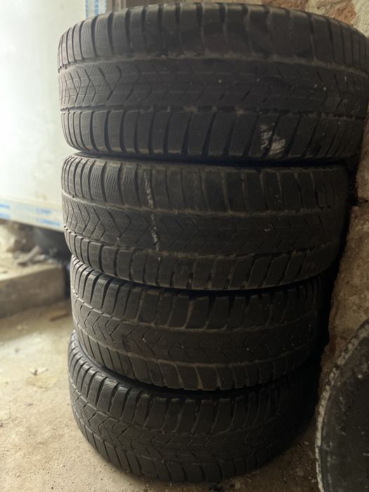 Jante Audi + anvelope 225/45/17 Pirelli