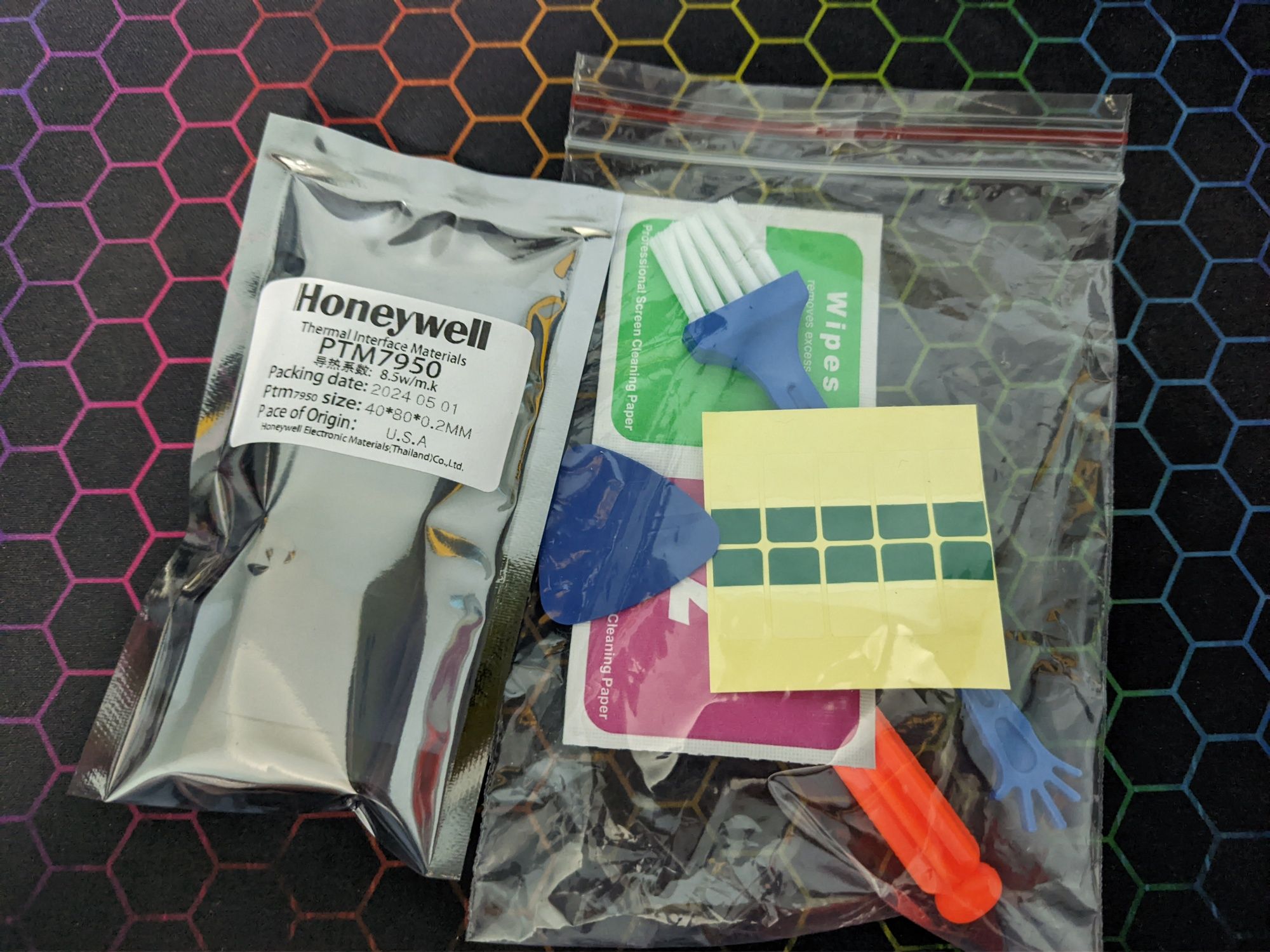 Honeywell PTM7950 термопаста