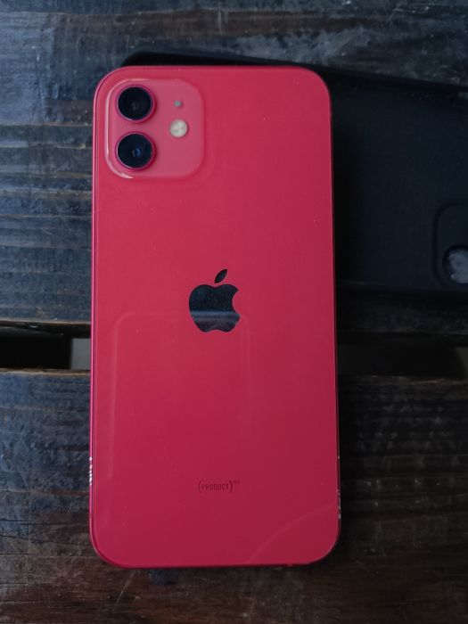 iPhone 12 Red , 64 GB , 76% sănătate