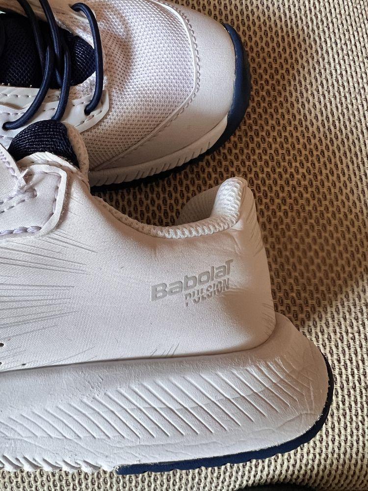 Детски маратонки “Babolat”