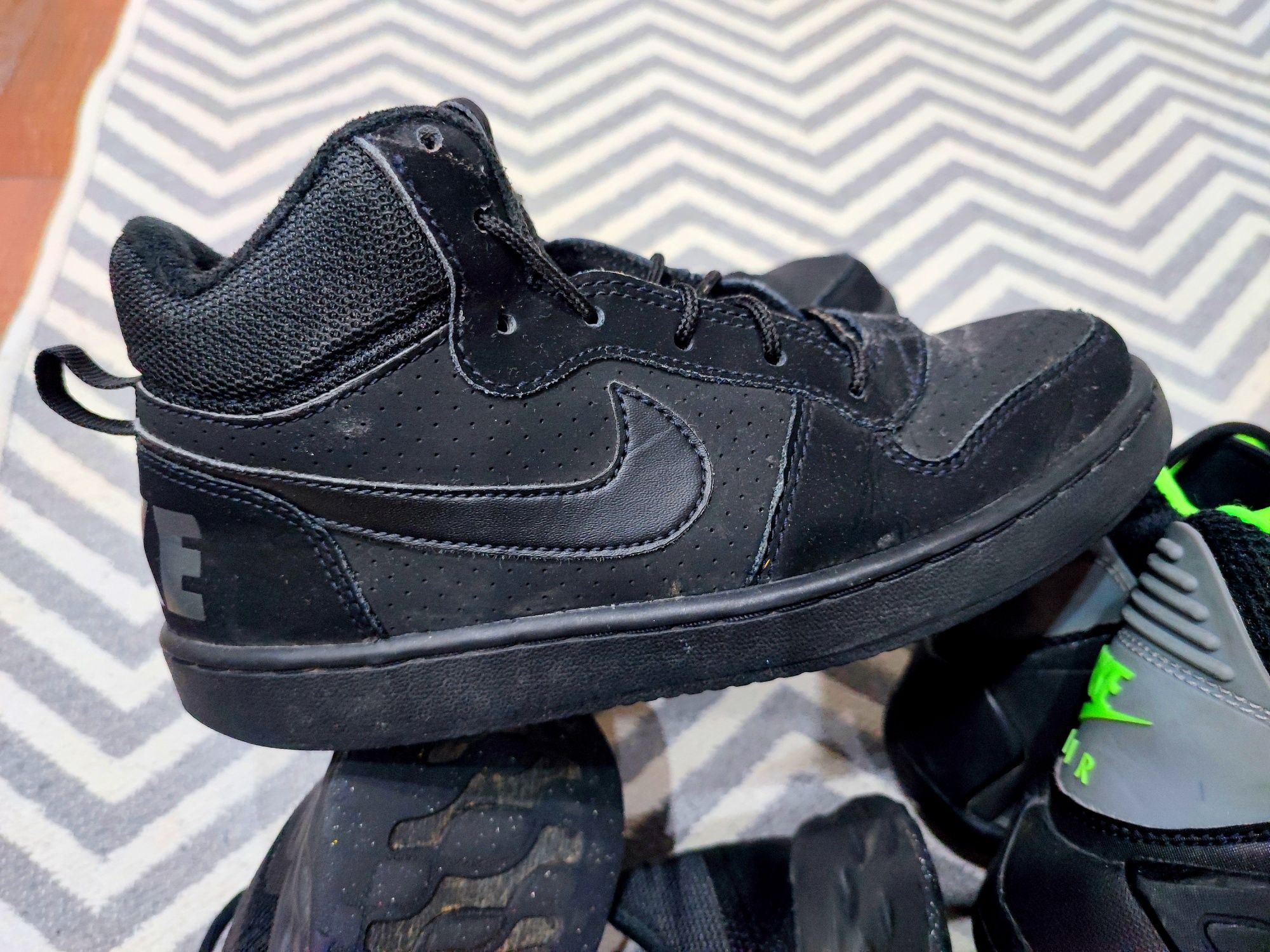 Маратонки NIKE 36 номер