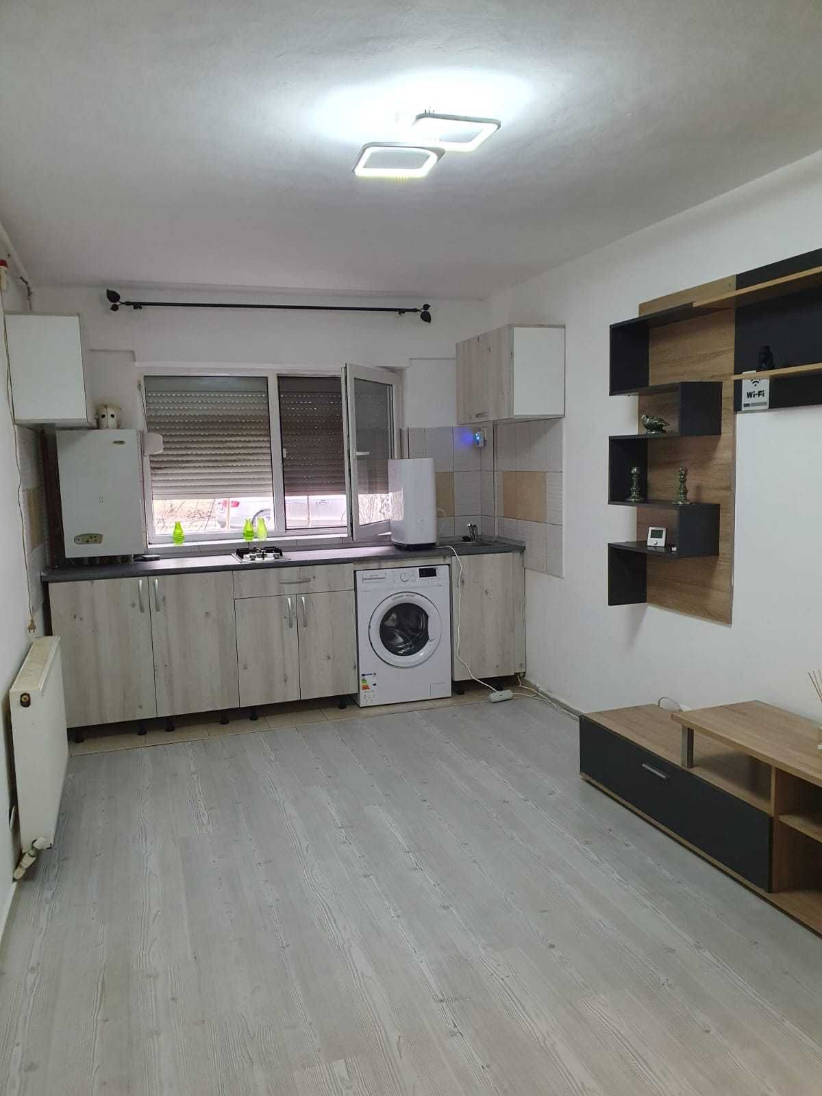 STUDIO 2 camere decomandate zona FALEZĂ NORD Strada Unirii