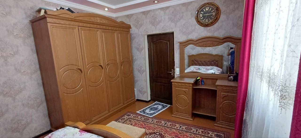 Спальный гарнитур сотилади
