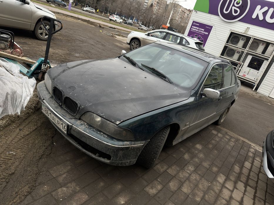 Продам бмв е39 520i