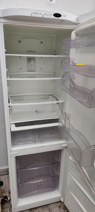 De vânzare frigider Fagor fabricat în Spania 1.88 m