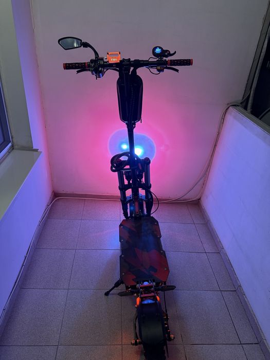 Boyueda S3-11 електрически скутер Scooter 6000W като нов