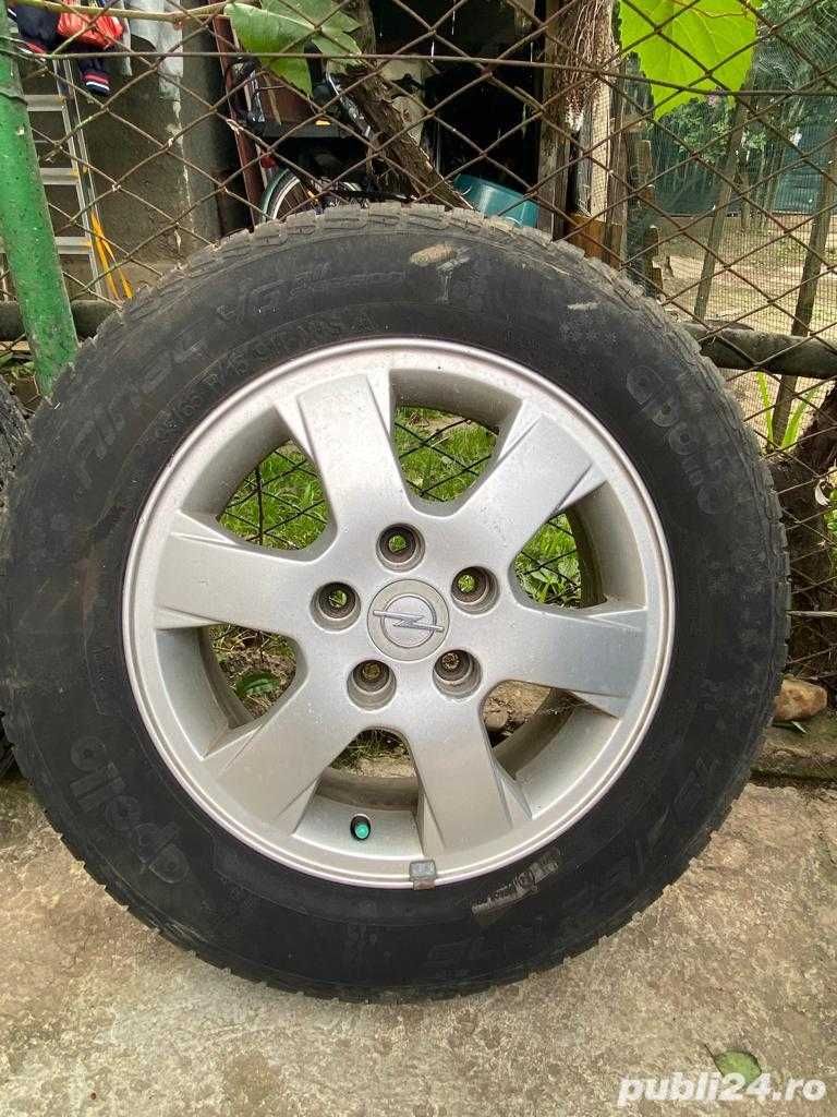 Vand Jante 15" Opel 5 prezoane + cauciucuri vara