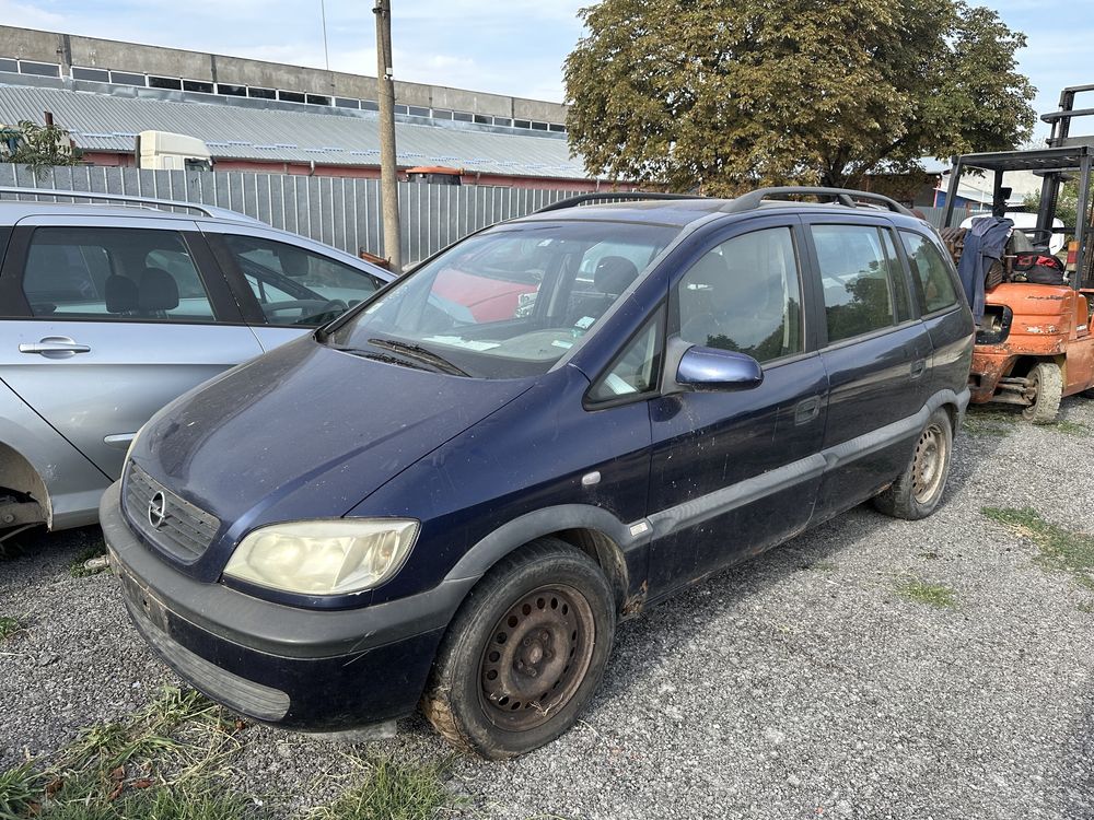 Opel Zafira 1.6 на части