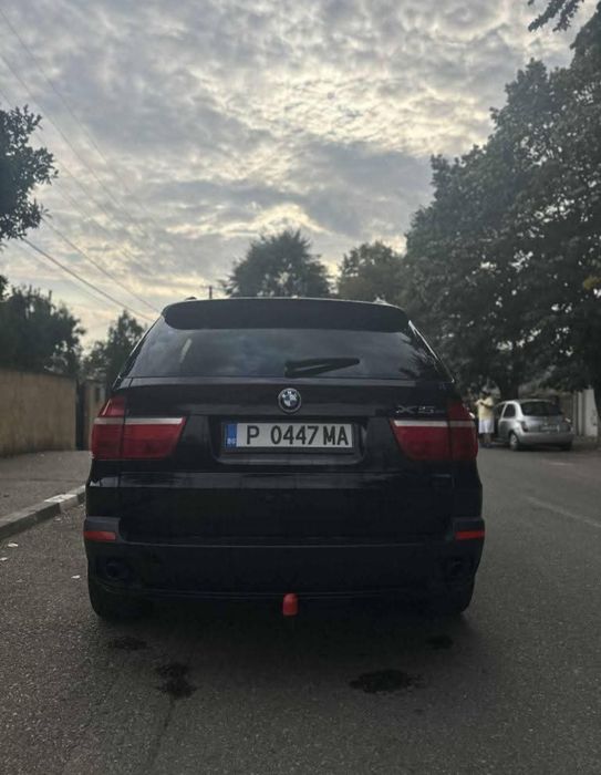 Vând BMW x5 schimb