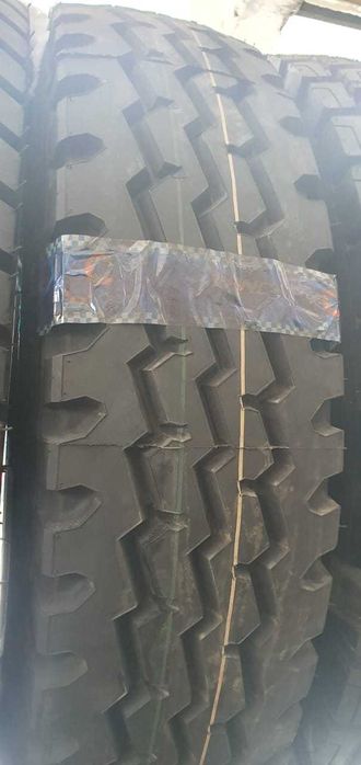 Китайские шины на Камаз 10,00 R20 змейка, полукарьерка