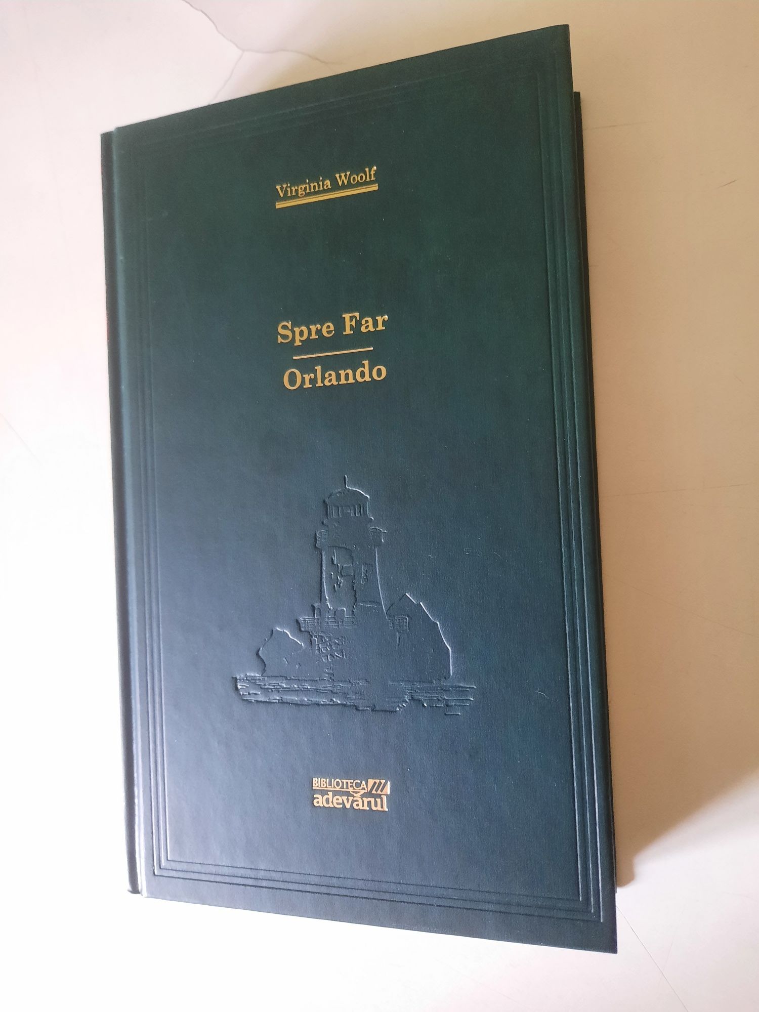 Carte: spre far. Orlando - Virginia Woolf