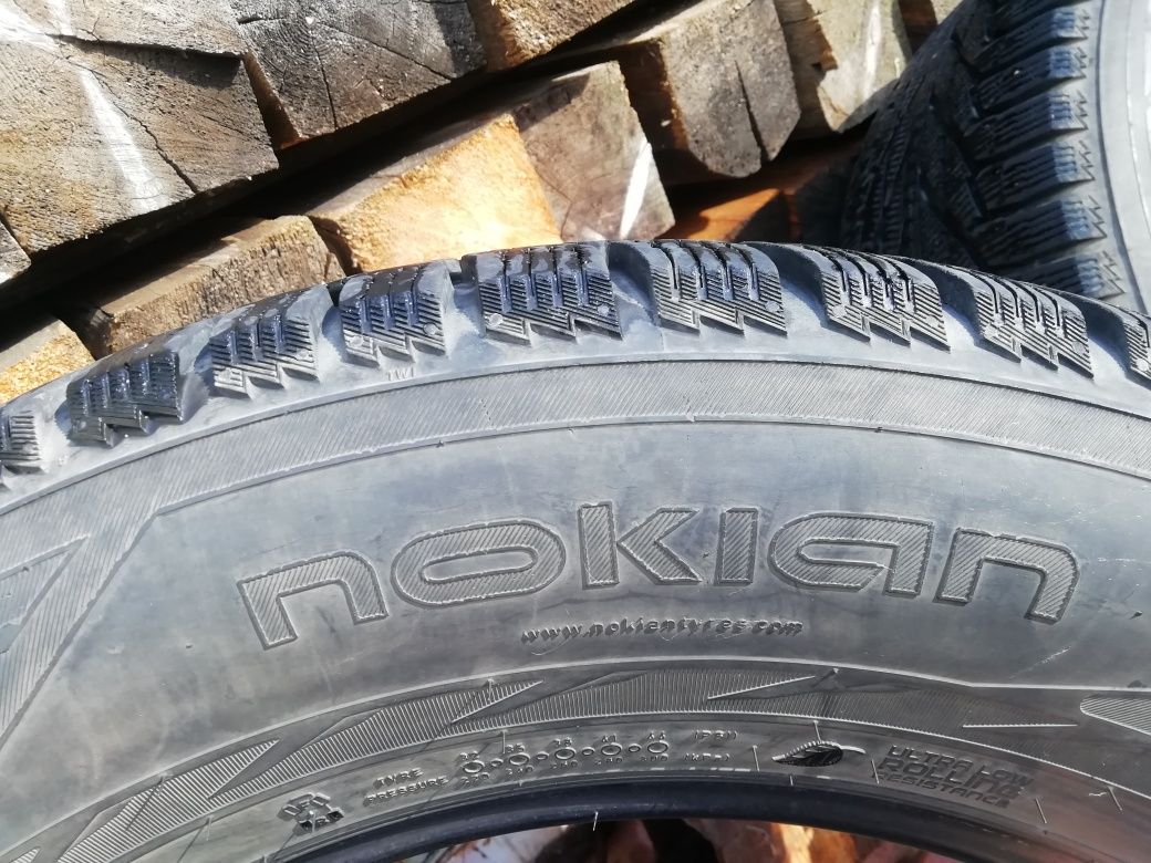 Nokian 265х60х18