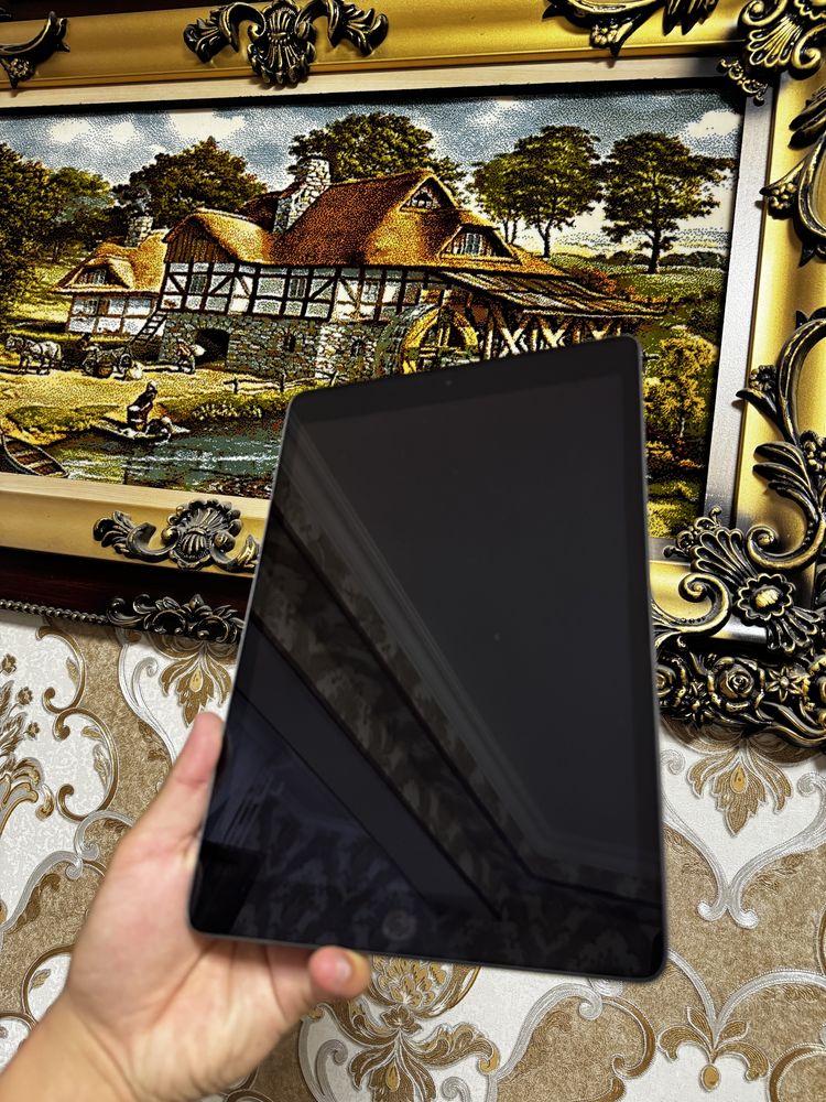 IPad 8 Wi-Fi + Cellular 128 gb