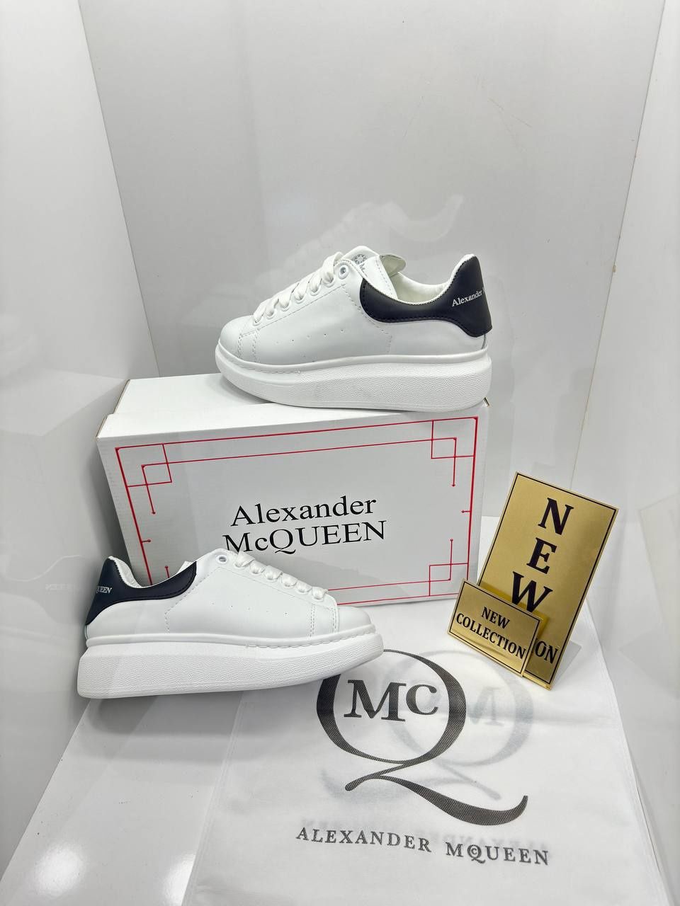 Adidasi alexander mcQueen
36-45
320 lei
cei cu roz 36-40