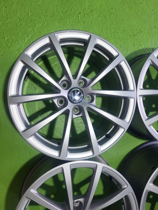 17 5x112 Vw Passat Touran Tiguan Caddy golf audi Skoda 5х112