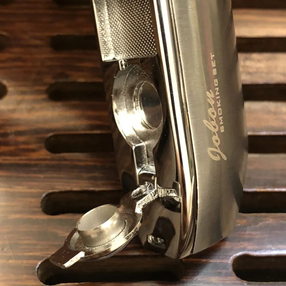 Луксозна метална запалка за пури Jobon (Троен джет) в четири цвята