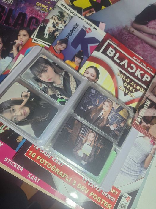 K-POP списания, класьор и плакати