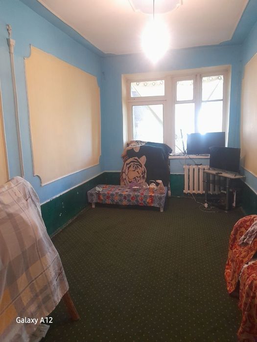Jizzax shahrida 2 xonali kvartira sotiladi