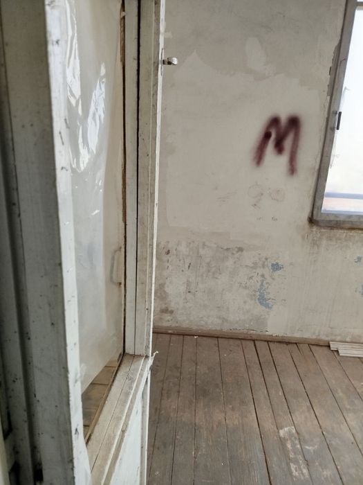 Очень Срочно продаётся квартира Авиасозлар 4 3/5/5