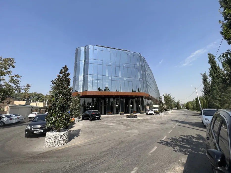Сдается офисное помещение от 1000 до 15 000 кв.м в Юнусабадском районе