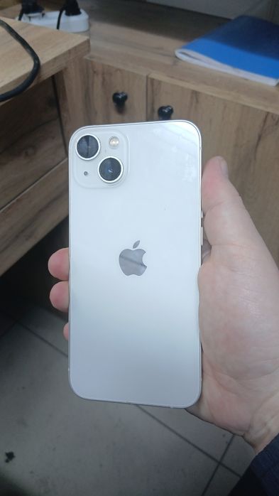 Продам айфон 13 128гб